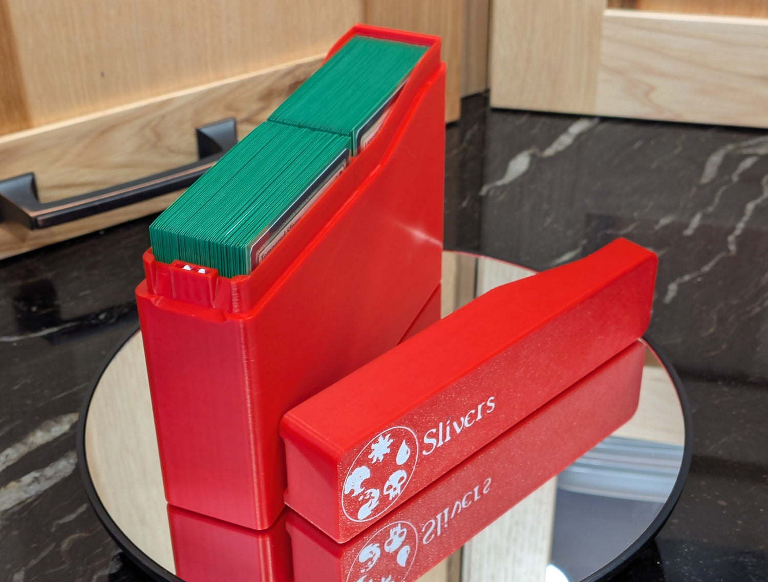 ultra_slim_thick|Thicker Ultra-Slim deck box without dice compartment