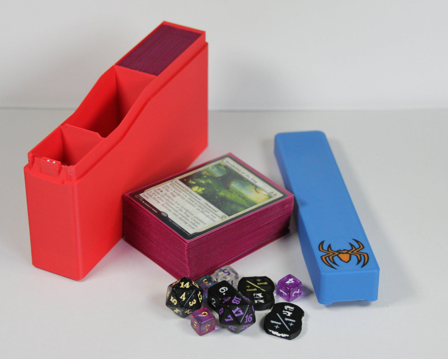 ultra_slim_thick_dice|Thicker Ultra-Slim deck box with dice compartment
