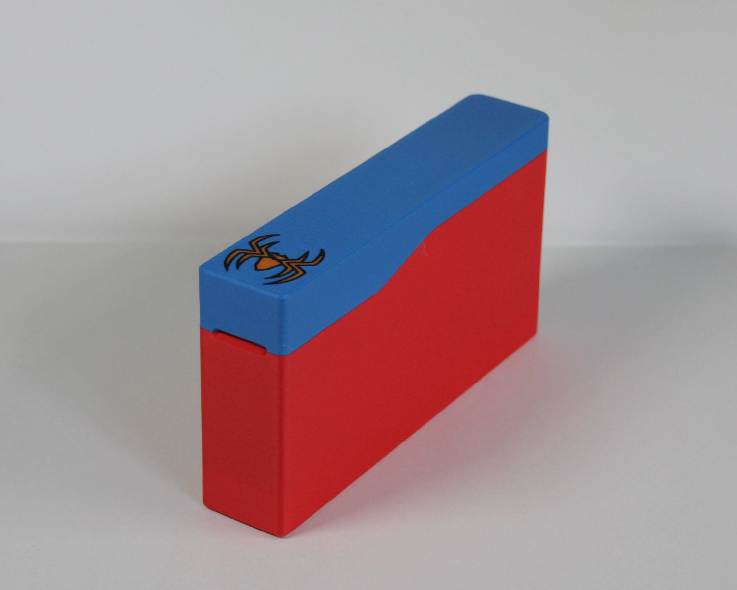 ultra_slim_thick_dice|Thicker Ultra-Slim deck box with dice compartment