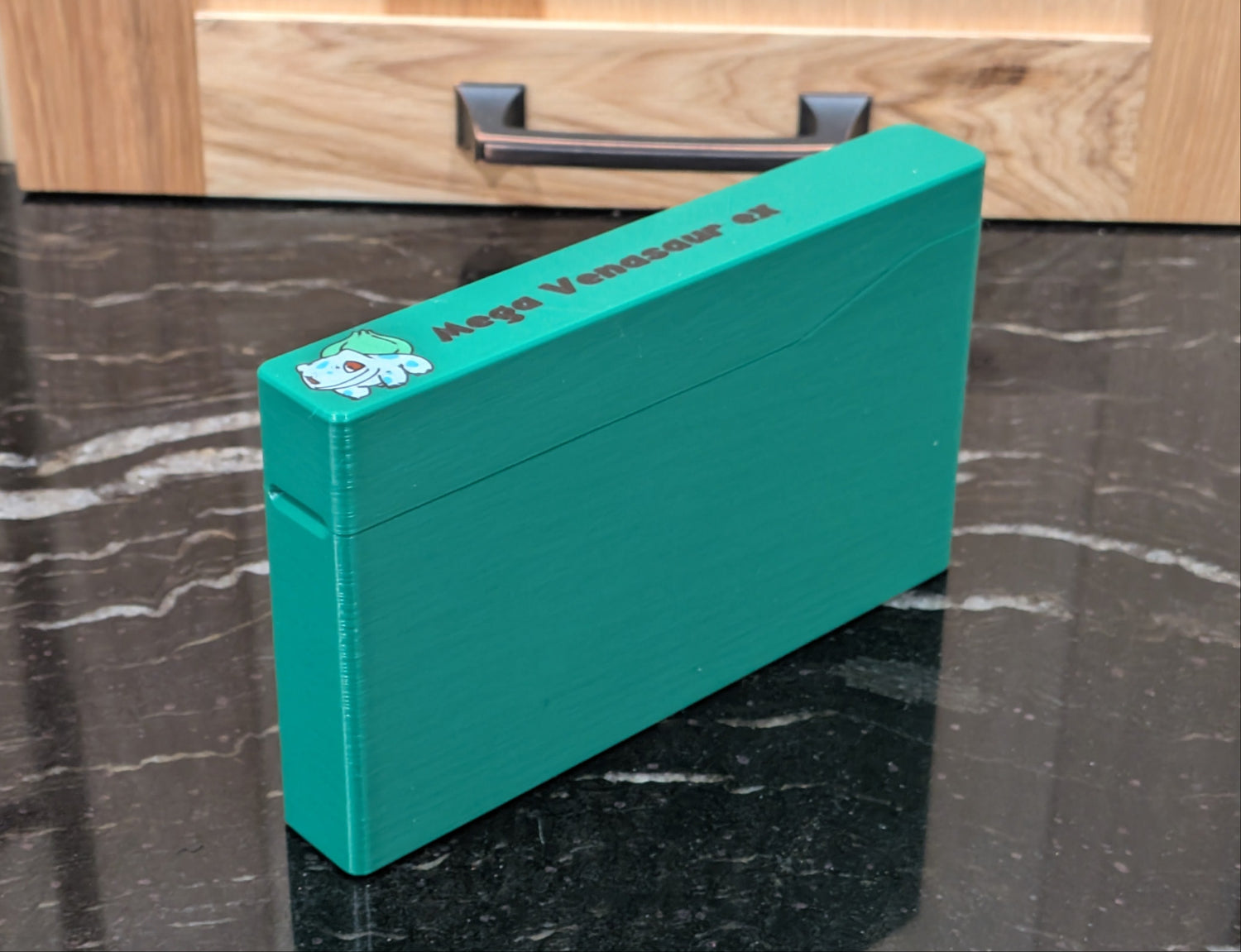 ultra_slim_dice|Ultra-Slim deck box with dice compartment