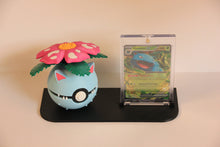 Venusaur Card Display straight on: Pokéball on the left, One-Touch case on the right. Card not included.